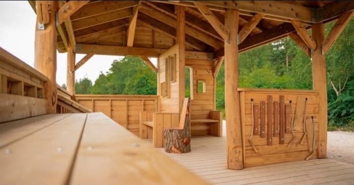 Deck and bench detail